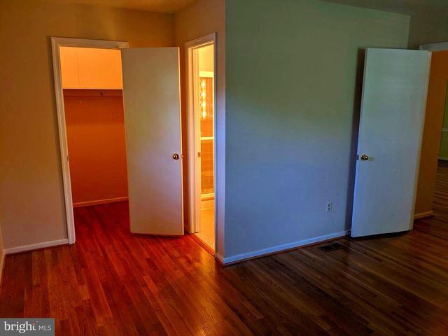 8702 THUNDERBIRD CT, Vienna, VA 22182