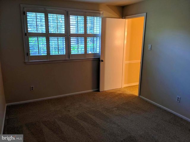 8702 THUNDERBIRD CT, Vienna, VA 22182