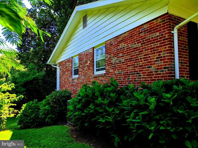 8702 THUNDERBIRD CT, Vienna, VA 22182