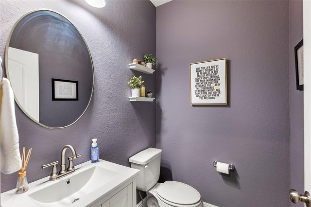 207 Duroc DR, Hutto, TX 78634