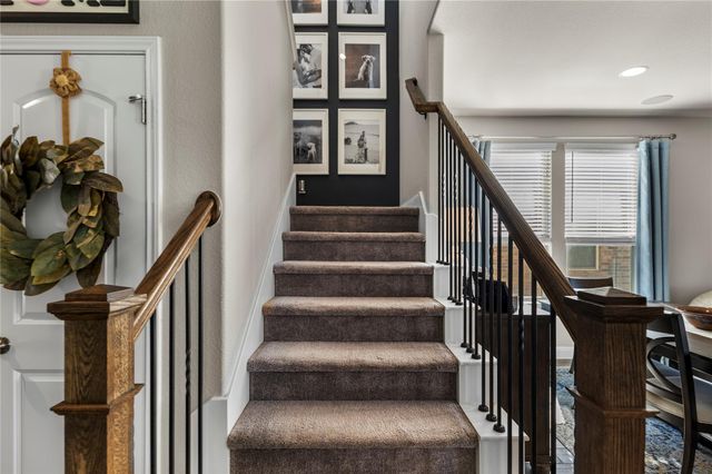 207 Duroc DR, Hutto, TX 78634