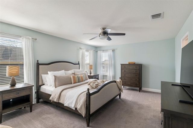 207 Duroc DR, Hutto, TX 78634