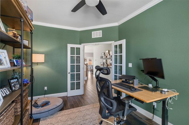 207 Duroc DR, Hutto, TX 78634