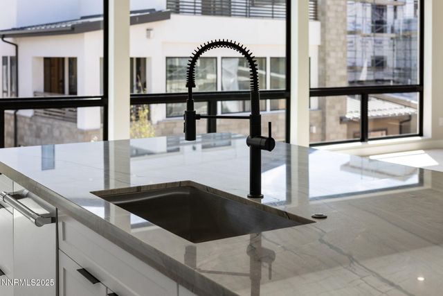 42 Campolina Street 25-2, Reno, NV 89511