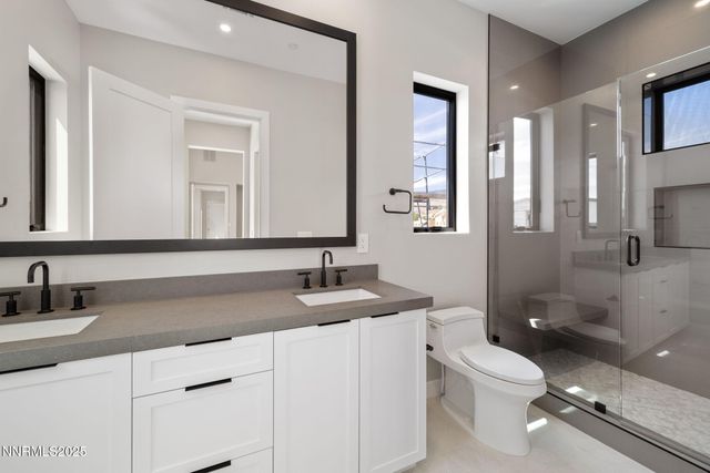 42 Campolina Street 25-2, Reno, NV 89511