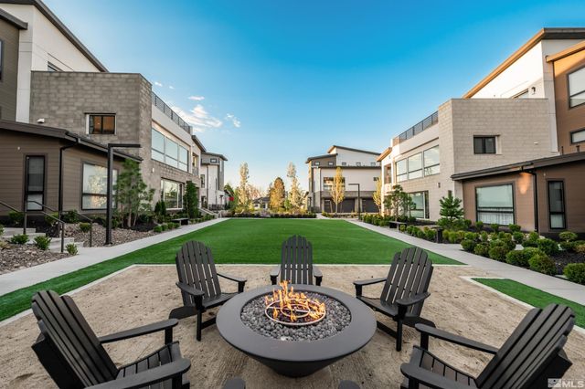 42 Campolina Street 25-2, Reno, NV 89511