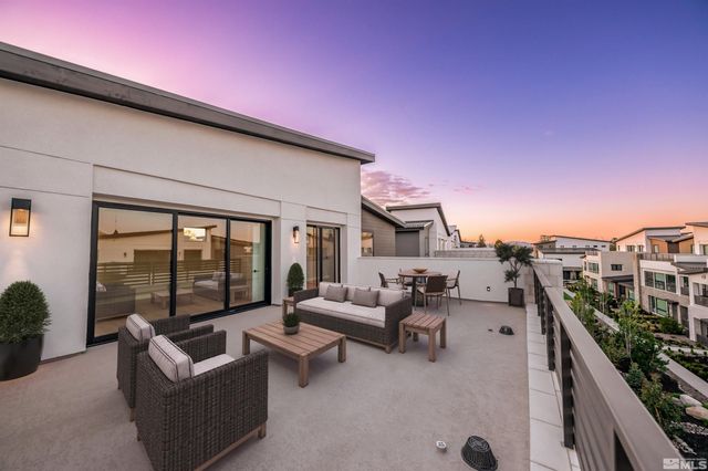 42 Campolina Street 25-2, Reno, NV 89511