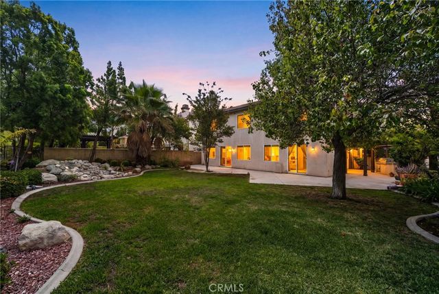 51 Mountain Laurel, Azusa, CA 91702