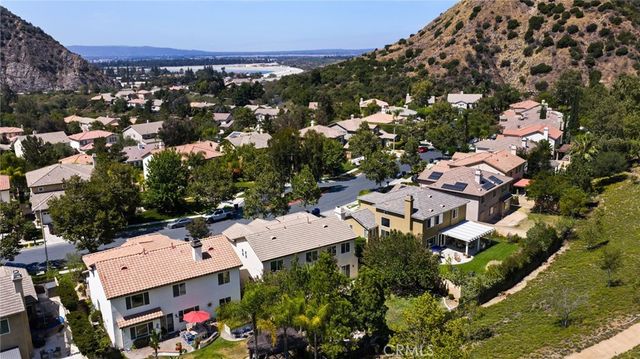 51 Mountain Laurel, Azusa, CA 91702