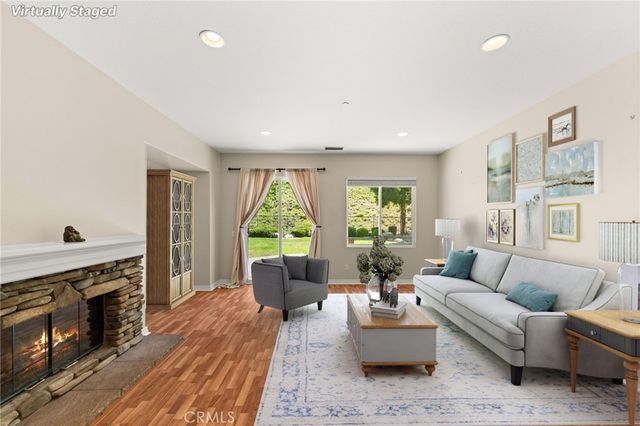 51 Mountain Laurel, Azusa, CA 91702