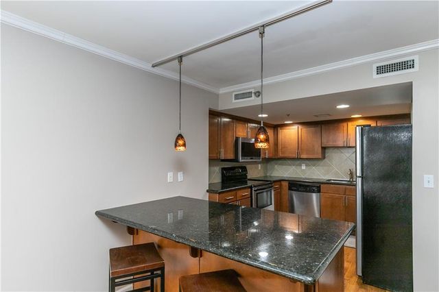 600 Admiral Boulevard 803, Kansas City, MO 64106