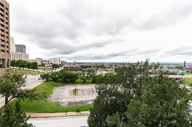 600 Admiral Boulevard 803, Kansas City, MO 64106