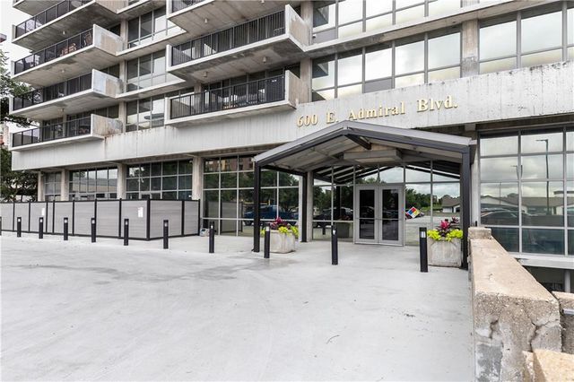 600 Admiral Boulevard 803, Kansas City, MO 64106