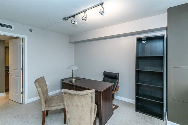600 Admiral Boulevard 803, Kansas City, MO 64106