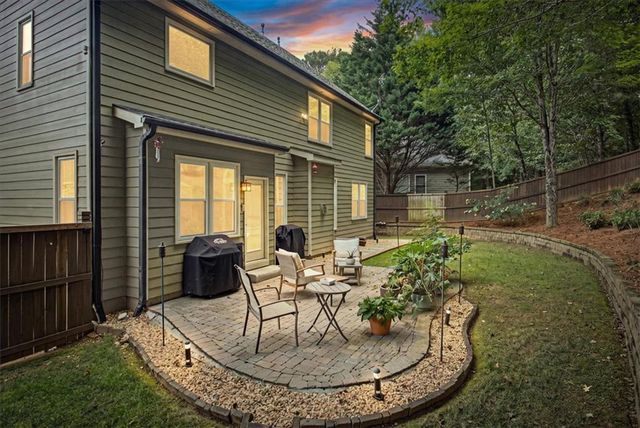 6020 Fords Lake Court NW, Acworth, GA 30101