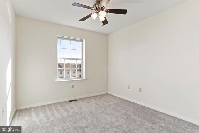 216 MELBOURNE LN, Mechanicsburg, PA 17055