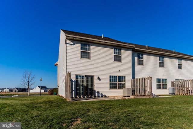 216 MELBOURNE LN, Mechanicsburg, PA 17055