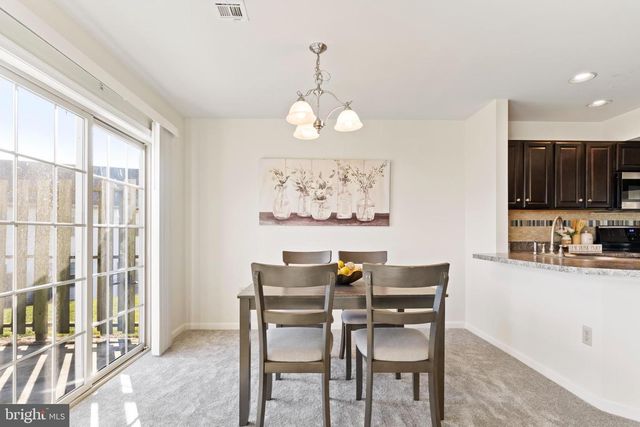 216 MELBOURNE LN, Mechanicsburg, PA 17055