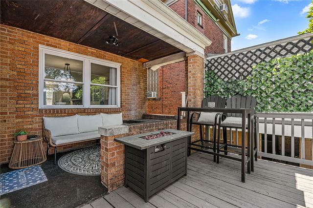 423 Gilmore Ave, Trafford, PA 15085