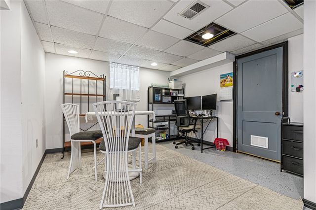 423 Gilmore Ave, Trafford, PA 15085