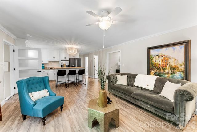 8519 E Franklin Street, Mount Pleasant, NC 28124