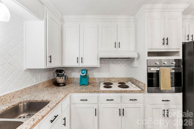 8519 E Franklin Street, Mount Pleasant, NC 28124