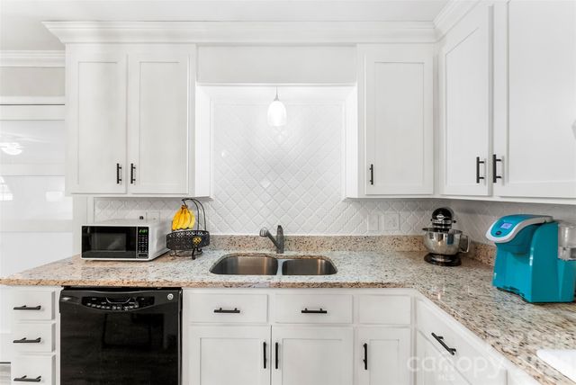 8519 E Franklin Street, Mount Pleasant, NC 28124