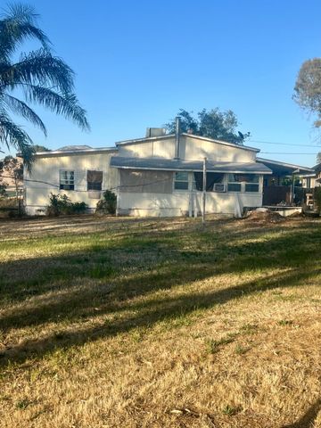 1786 N Piedra, Sanger, CA 93657