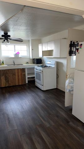 519 W Leyda Avenue, West Plains, MO 65775