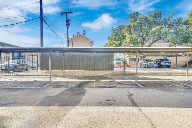 10209 Regal Oaks Drive 111, Dallas, TX 75230