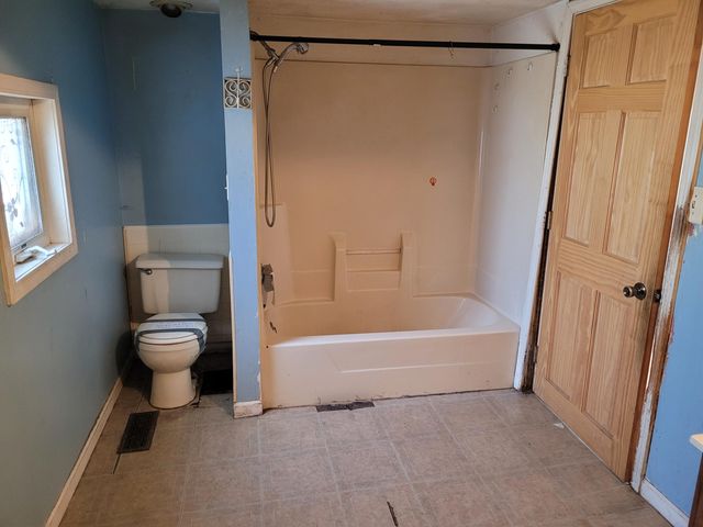 20128 Marcellus Highway, Decatur, MI 49045