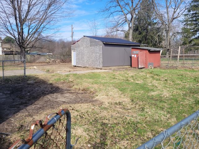 20128 Marcellus Highway, Decatur, MI 49045