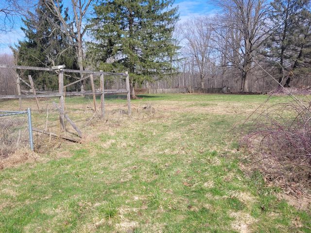 20128 Marcellus Highway, Decatur, MI 49045