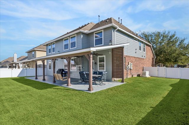 3414 Old Holly Drive, Pearland, TX 77584