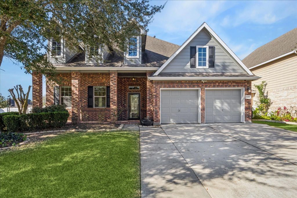 3414 Old Holly Drive, Pearland, TX 77584