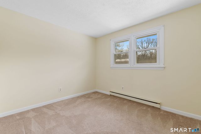 33 Lanz Lane, Ellington, CT 06029