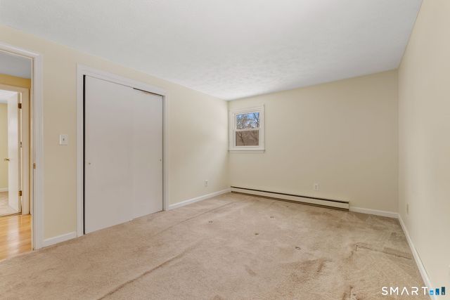 33 Lanz Lane, Ellington, CT 06029