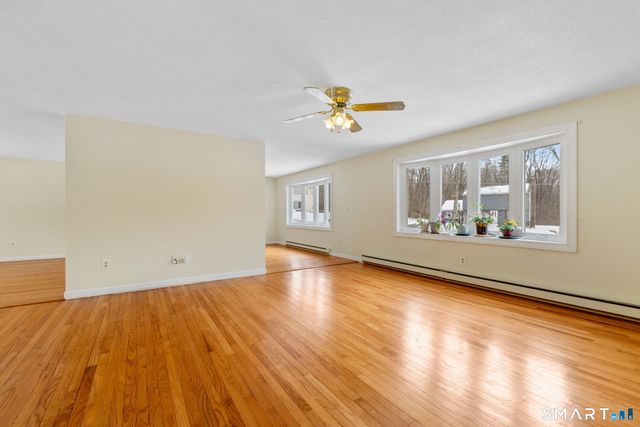 33 Lanz Lane, Ellington, CT 06029