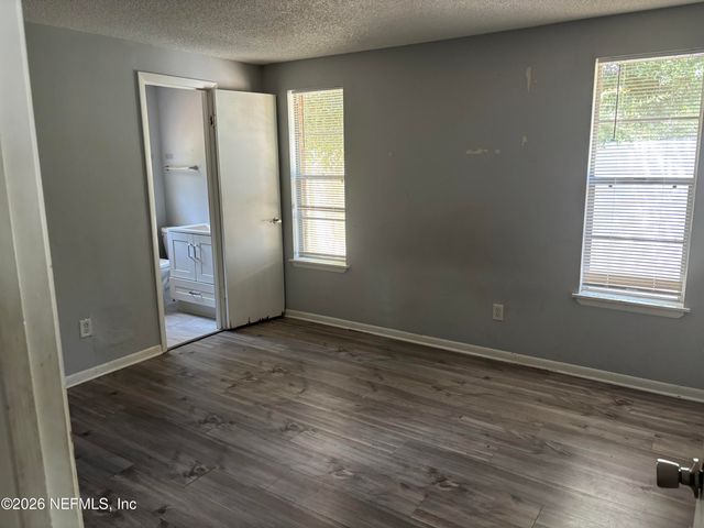 4254 LOYS Drive, Jacksonville, FL 32246