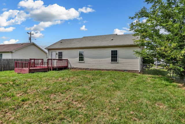 1634 Hannibal Dr, Oak Grove, KY 42262