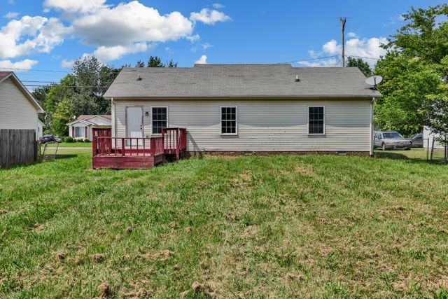 1634 Hannibal Dr, Oak Grove, KY 42262