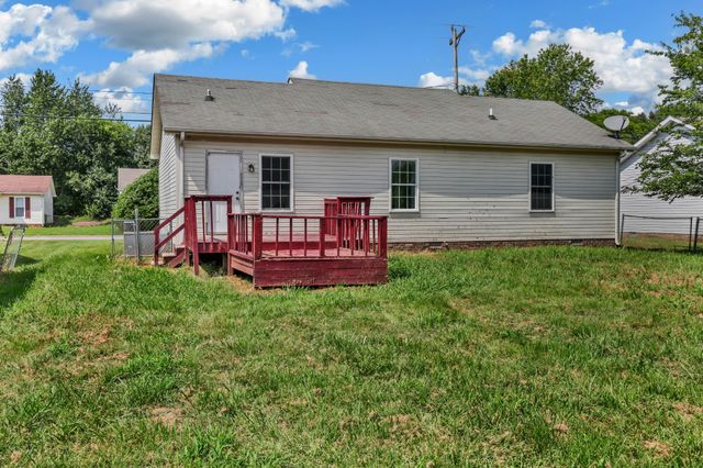 1634 Hannibal Dr, Oak Grove, KY 42262
