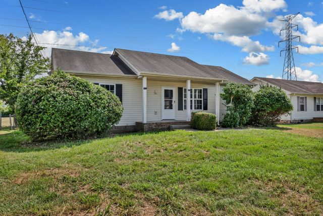 1634 Hannibal Dr, Oak Grove, KY 42262