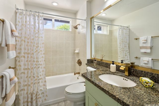 520 Lunalilo Home Road 344, Honolulu, HI 96825