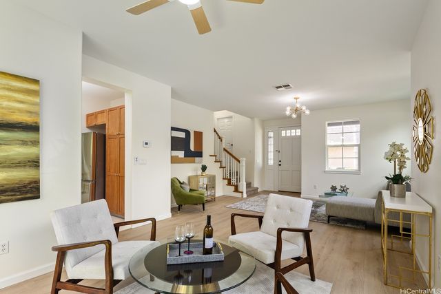 520 Lunalilo Home Road 344, Honolulu, HI 96825