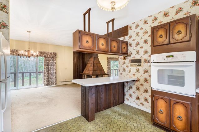 6240 Nantucket Lane, Kalamazoo, MI 49009