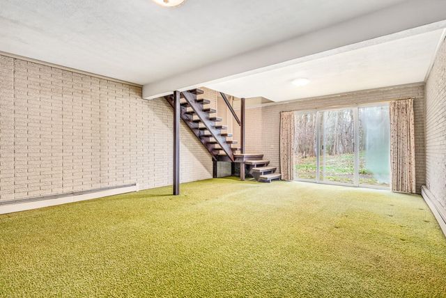 6240 Nantucket Lane, Kalamazoo, MI 49009
