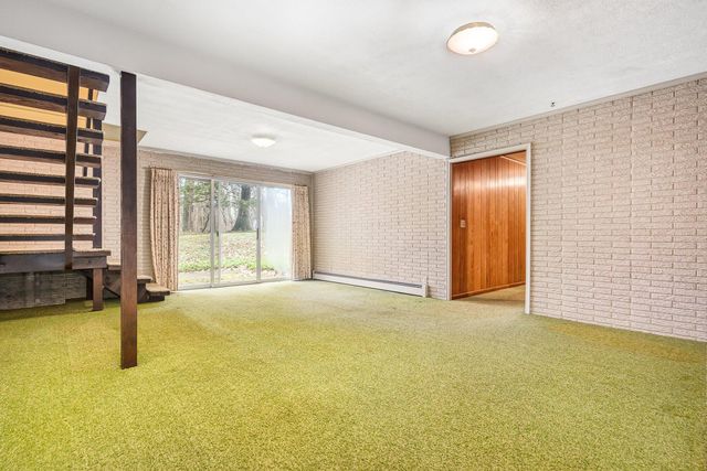 6240 Nantucket Lane, Kalamazoo, MI 49009