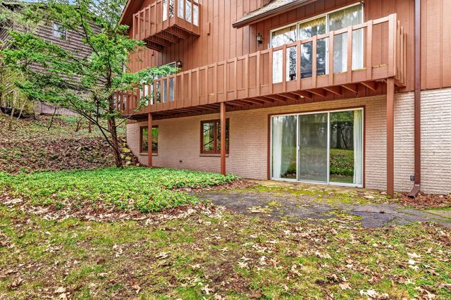 6240 Nantucket Lane, Kalamazoo, MI 49009
