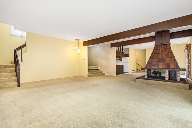 6240 Nantucket Lane, Kalamazoo, MI 49009
